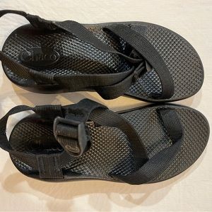 Youth Chacos size 5